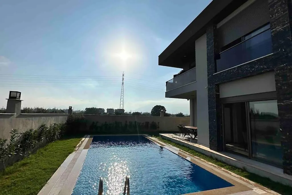 Modern Luxury Villa Antalya